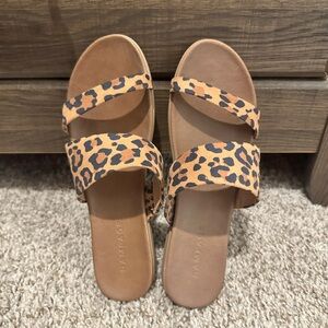 Rampage Bella Leopard Brown Sandals